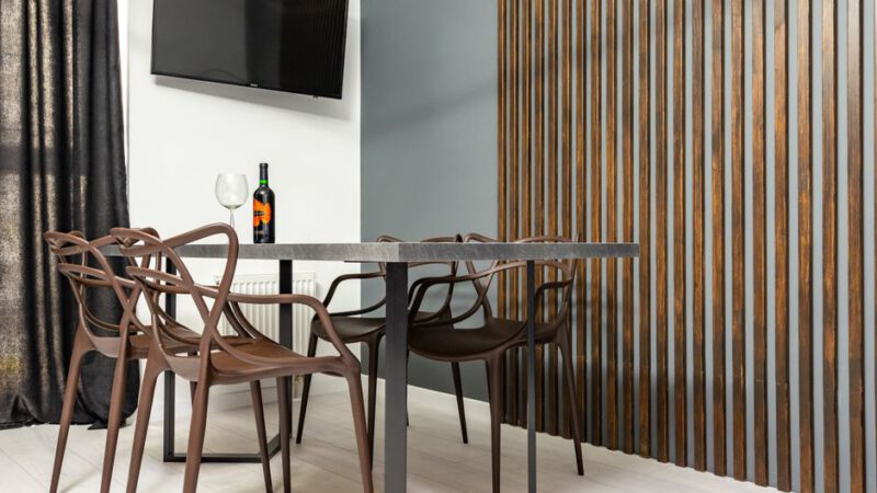 Trendy krzesła 2026 – Nowoczesny design i modne materiały